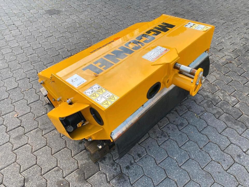 Neuwertiger McConnel Mulchkopf Mähkorb Mulcher Mähwerk für Mähausleger Böschungsmäher Böschungsmulcher FME MKM Dücker RSM DUA MFK Forstmulcher Forstfräse Buschhacker Rotorkopf BRK GMK Gestrüppmähkopf - Desbrozadora de martillos: foto 3 Neuwertiger McConnel Mulchkopf Mähkorb Mulcher Mähwerk für Mähausleger Böschungsmäher Böschungsmulcher FME MKM Dücker RSM DUA MFK Forstmulcher Forstfräse Buschhacker Rotorkopf BRK GMK Gestrüppmähkopf - Desbrozadora de martillos: foto 3