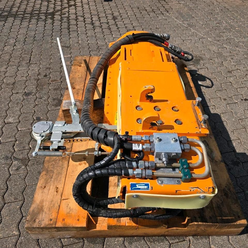 Neuwertiger Mulag TMK 1200 Tastmähkopf Randstreifenmäher Mulchkopf Mähkorb Mulcher Mähwerk für Mähausleger Böschungsmäher Böschungsmulcher FME MKM Dücker RSM DUA MFK - Desbrozadora de martillos: foto 4 Neuwertiger Mulag TMK 1200 Tastmähkopf Randstreifenmäher Mulchkopf Mähkorb Mulcher Mähwerk für Mähausleger Böschungsmäher Böschungsmulcher FME MKM Dücker RSM DUA MFK - Desbrozadora de martillos: foto 4