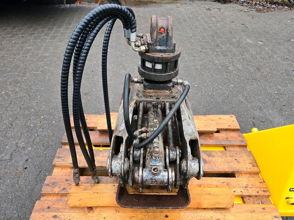 Holzgreifer Kobra GH 020 XL für Kran Holzkran Rückezug Vorwarder - Otros: foto 2 Holzgreifer Kobra GH 020 XL für Kran Holzkran Rückezug Vorwarder - Otros: foto 2