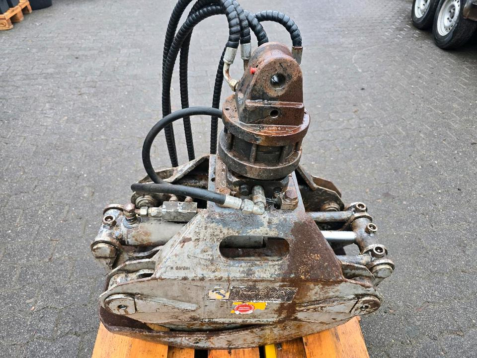 Holzgreifer Kobra GH 020 XL für Kran Holzkran Rückezug Vorwarder - Otros: foto 1 Holzgreifer Kobra GH 020 XL für Kran Holzkran Rückezug Vorwarder - Otros: foto 1