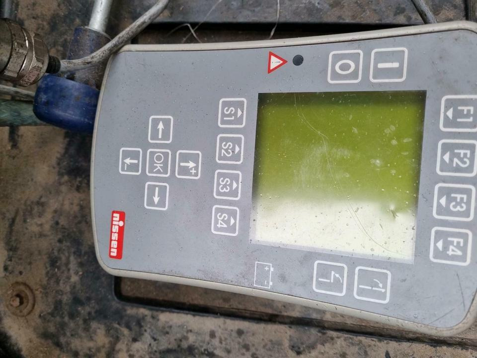 Remolque Nissen Absperrtafel Verkehrssicherungsanhänger Sperrwand VZ616: foto 7