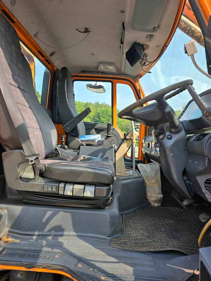 Leasing financiero de  Unimog 405/12 U400 6-Zylinder Mulag Mähausleger MKM 700 UGN UGE 405/10 Mercedes-Benz  U 300 500 Böschungsmäher 400 leasing Unimog 405/12 U400 6-Zylinder Mulag Mähausleger MKM 700 UGN UGE 405/10 Mercedes-Benz  U 300 500 Böschungsmäher 400: foto 8