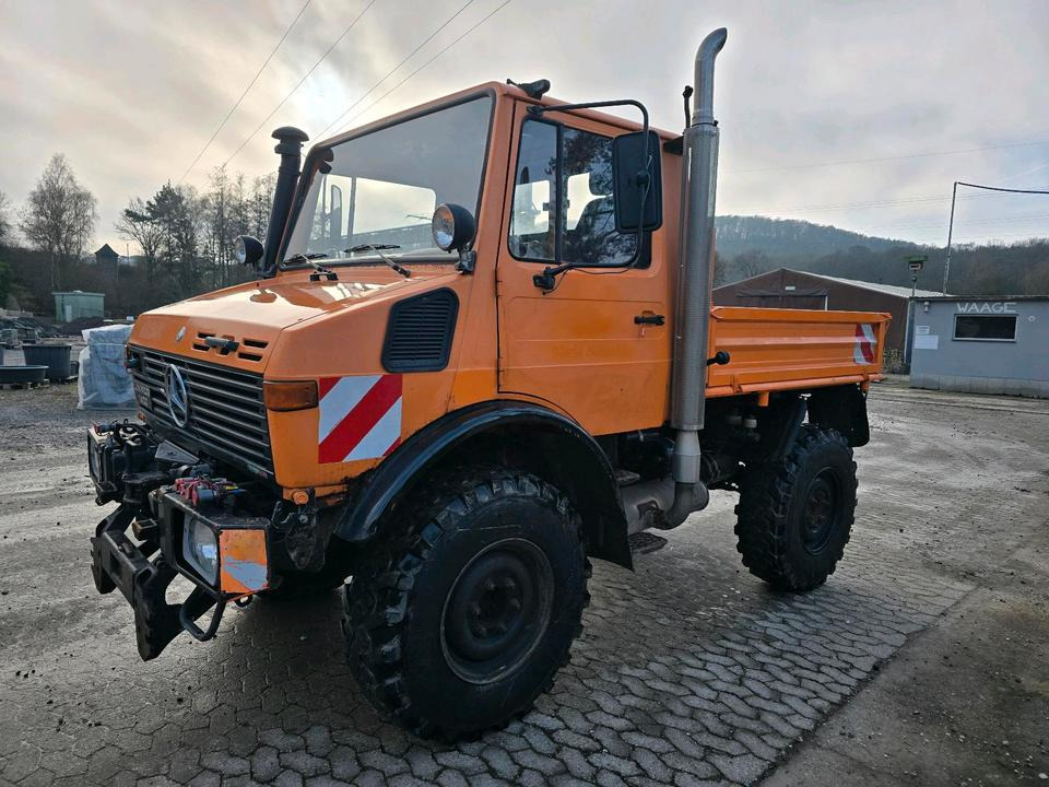 Unimog U1400 bj. 1990 424 427/10 Mercedes-Benz 1400 1600 1200 1000 - Volquete camión, Vehículo municipal: foto 1 Unimog U1400 bj. 1990 424 427/10 Mercedes-Benz 1400 1600 1200 1000 - Volquete camión, Vehículo municipal: foto 1