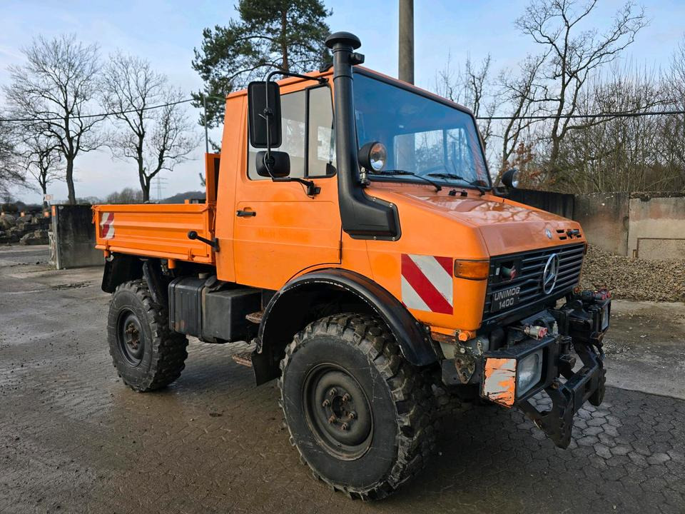 Unimog U1400 bj. 1990 424 427/10 Mercedes-Benz 1400 1600 1200 1000 - Volquete camión, Vehículo municipal: foto 2 Unimog U1400 bj. 1990 424 427/10 Mercedes-Benz 1400 1600 1200 1000 - Volquete camión, Vehículo municipal: foto 2