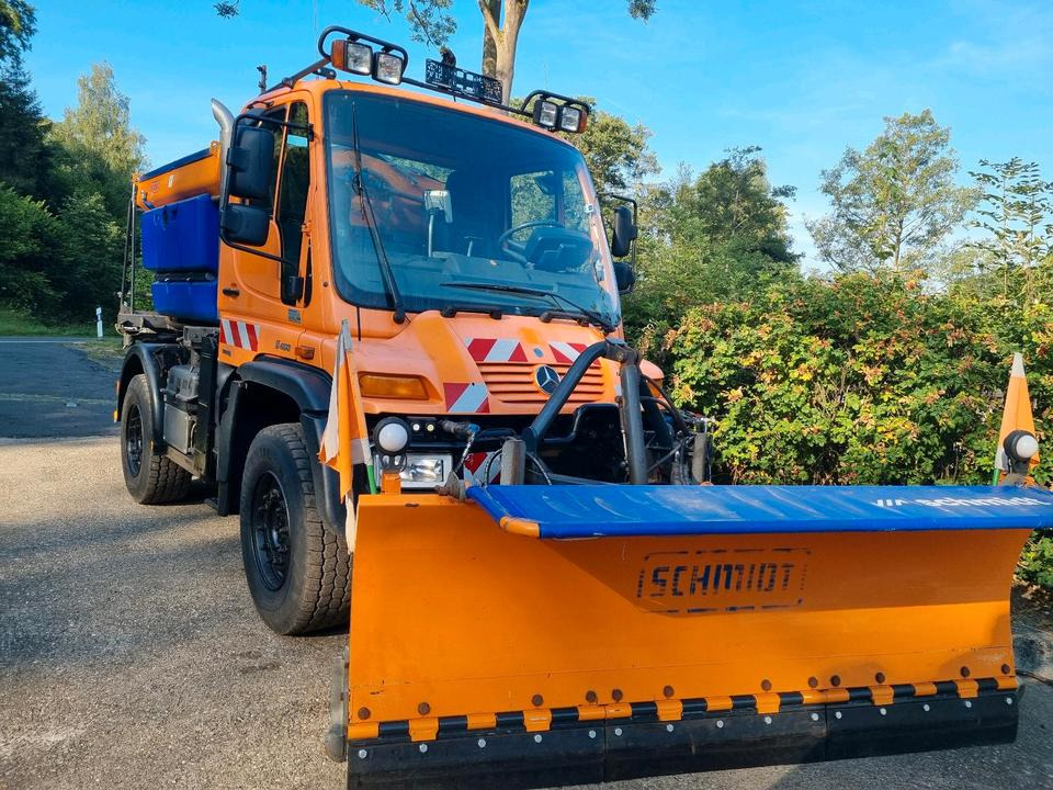 Zu Vermieten! Unimog 405 U400 Winterdienst Schmidt Schneepflug Schneeschild Salzstreuer Leasing Miete - Máquina quitanieve: foto 1 Zu Vermieten! Unimog 405 U400 Winterdienst Schmidt Schneepflug Schneeschild Salzstreuer Leasing Miete - Máquina quitanieve: foto 1