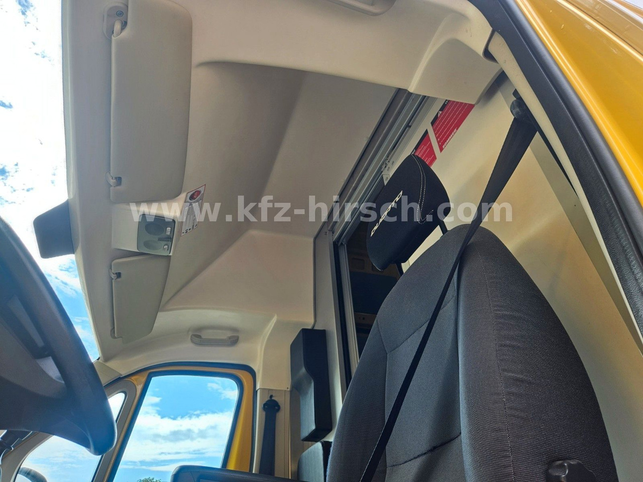 Furgón Fiat Ducato Maxi L5H3 Durchgangstüre Regale HOCHDACH: foto 12 Furgón Fiat Ducato Maxi L5H3 Durchgangstüre Regale HOCHDACH: foto 12