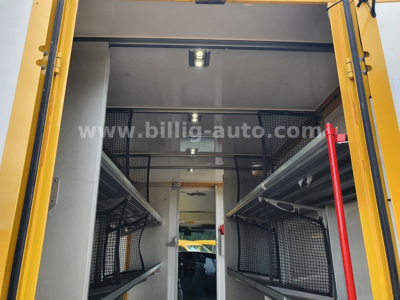 Furgón Iveco Daily 1.Hand*EU4* Regale Integralkoffer DHL POST: foto 6