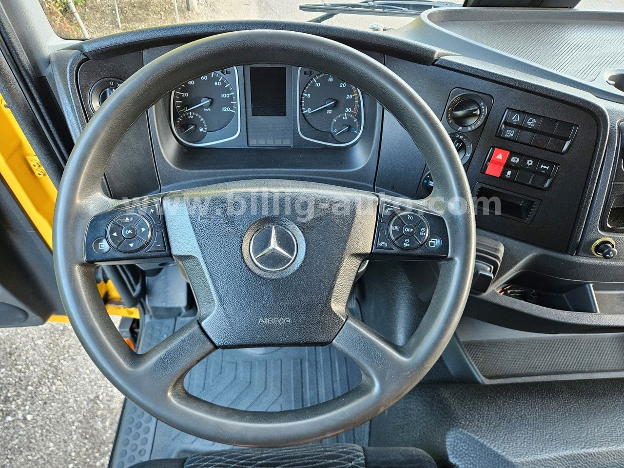 Camión caja cerrada Mercedes-Benz Atego 1327 L * BREMS/SPUR-ASS*DIFF.*LBW*AHK*7.2m: foto 9