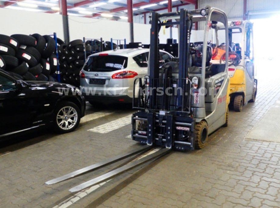 Still RX20 - 18 hydrl. Zinkenverstellung | 4-Rad |1.Hd - Carretilla elevadora eléctrica: foto 1 Still RX20 - 18 hydrl. Zinkenverstellung | 4-Rad |1.Hd - Carretilla elevadora eléctrica: foto 1