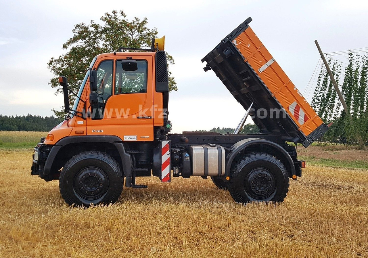Unimog U400 405/12*HYDROSTAT*VARIOPILOT*Euro4*Kipper - Volquete camión: foto 3 Unimog U400 405/12*HYDROSTAT*VARIOPILOT*Euro4*Kipper - Volquete camión: foto 3