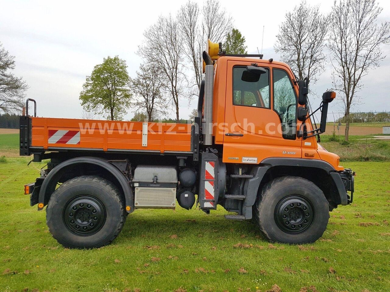 Unimog U400 405/12*HYDROSTAT*VARIOPILOT*Euro4*Kipper - Volquete camión: foto 5 Unimog U400 405/12*HYDROSTAT*VARIOPILOT*Euro4*Kipper - Volquete camión: foto 5