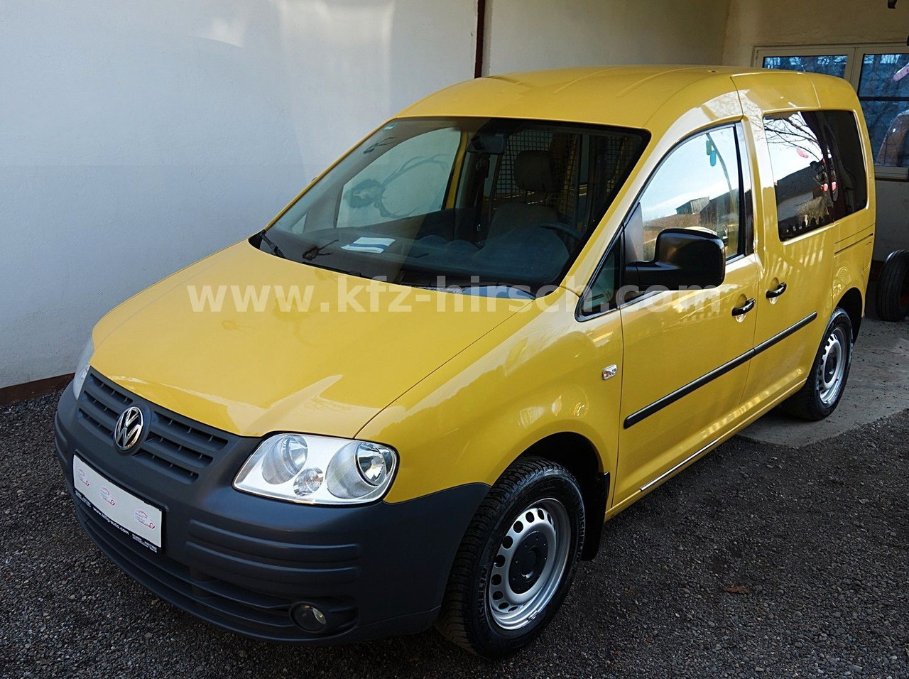Volkswagen Caddy 2.0 SDI*1.Hand*S-heft*2xSchiebetüre - Furgoneta de pasajeros: foto 1 Volkswagen Caddy 2.0 SDI*1.Hand*S-heft*2xSchiebetüre - Furgoneta de pasajeros: foto 1