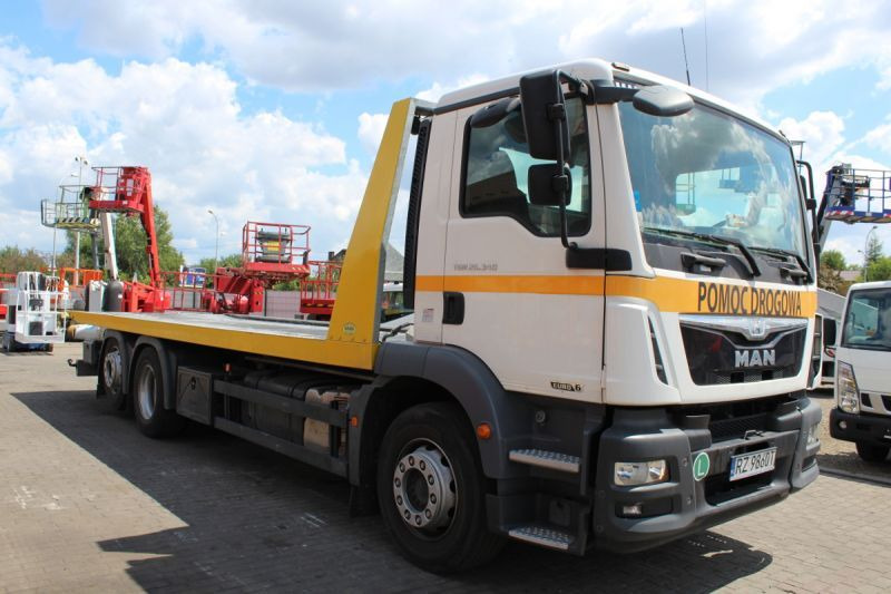 MAN TGM 26.340 Pomoc Drogowa Laweta - Grua de remolque autos: foto 2 MAN TGM 26.340 Pomoc Drogowa Laweta - Grua de remolque autos: foto 2