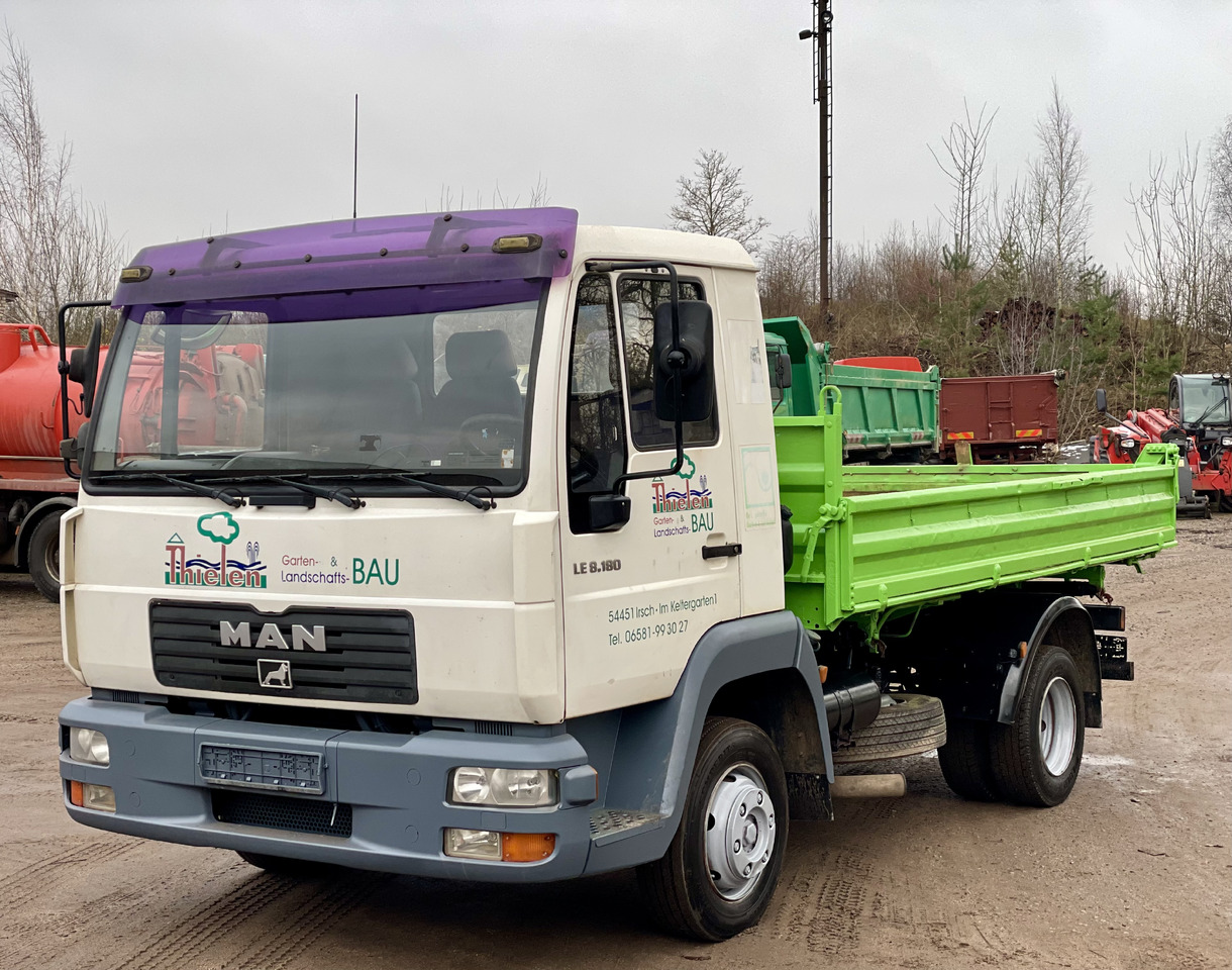 MAN LE - Volquete camión: foto 4 MAN LE - Volquete camión: foto 4