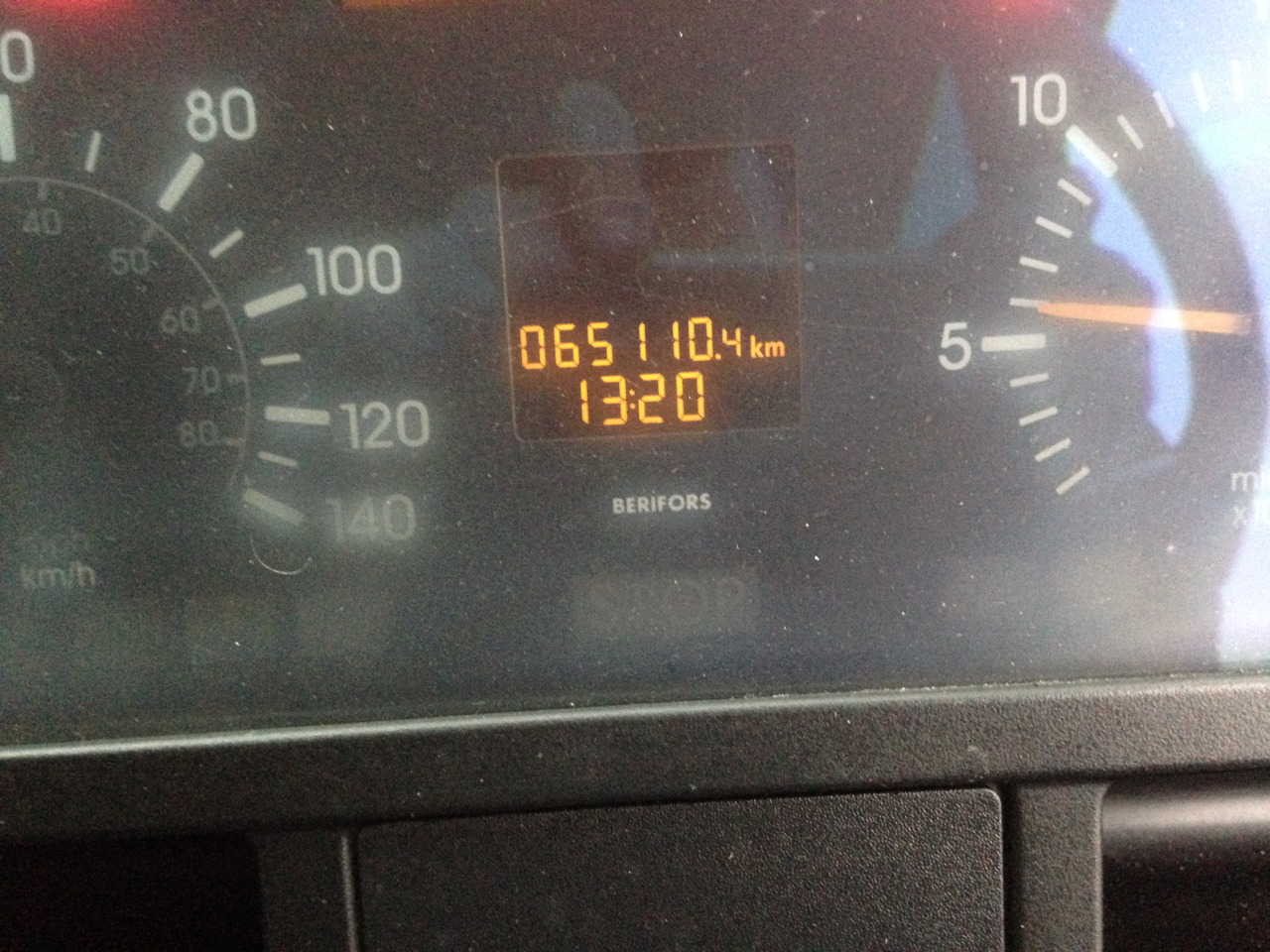 Camión de basura MERCEDES-BENZ ECONIC: foto 15