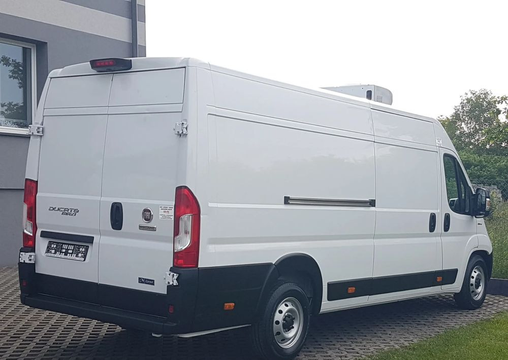 Fiat DUCATO L4H2 CHŁODNIA AGREGAT IZOTERMA MAX DŁUGI WYSOKI ZANOTTI Z250S-D FUNKCJA GRZANIA KLIMA - Frigorífico furgoneta: foto 4 Fiat DUCATO L4H2 CHŁODNIA AGREGAT IZOTERMA MAX DŁUGI WYSOKI ZANOTTI Z250S-D FUNKCJA GRZANIA KLIMA - Frigorífico furgoneta: foto 4
