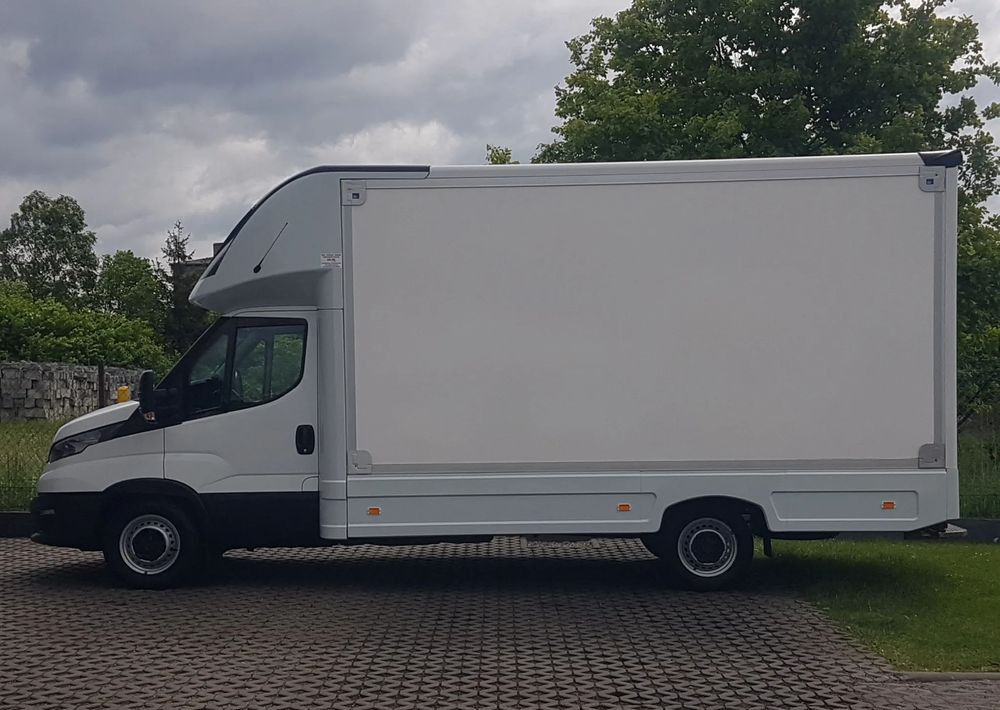 Furgoneta Iveco DAILY KONTENER NISKOPODŁOGOWY 4,43x2,23x2,42 SKLEP FOODTRUCK BAR KLIMA KONIOWÓZ KAMPER: foto 11