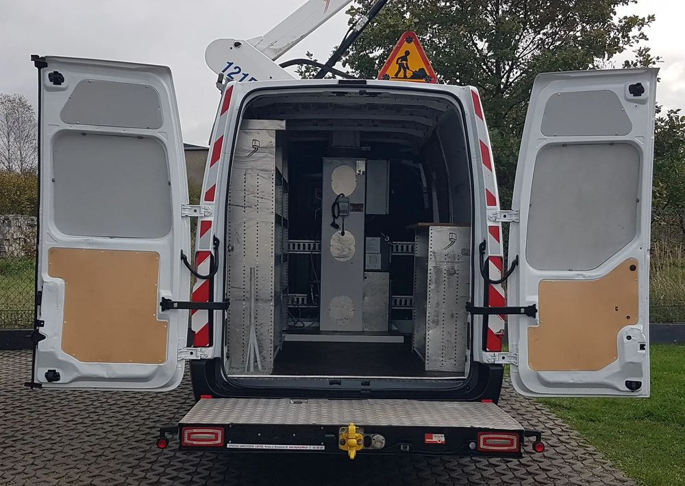 Renault MASTER L2H2 ZWYŻKA UDT PODNOŚNIK KOSZOWY FRANCE ELEVATEUR - Camión con plataforma elevadora: foto 5 Renault MASTER L2H2 ZWYŻKA UDT PODNOŚNIK KOSZOWY FRANCE ELEVATEUR - Camión con plataforma elevadora: foto 5