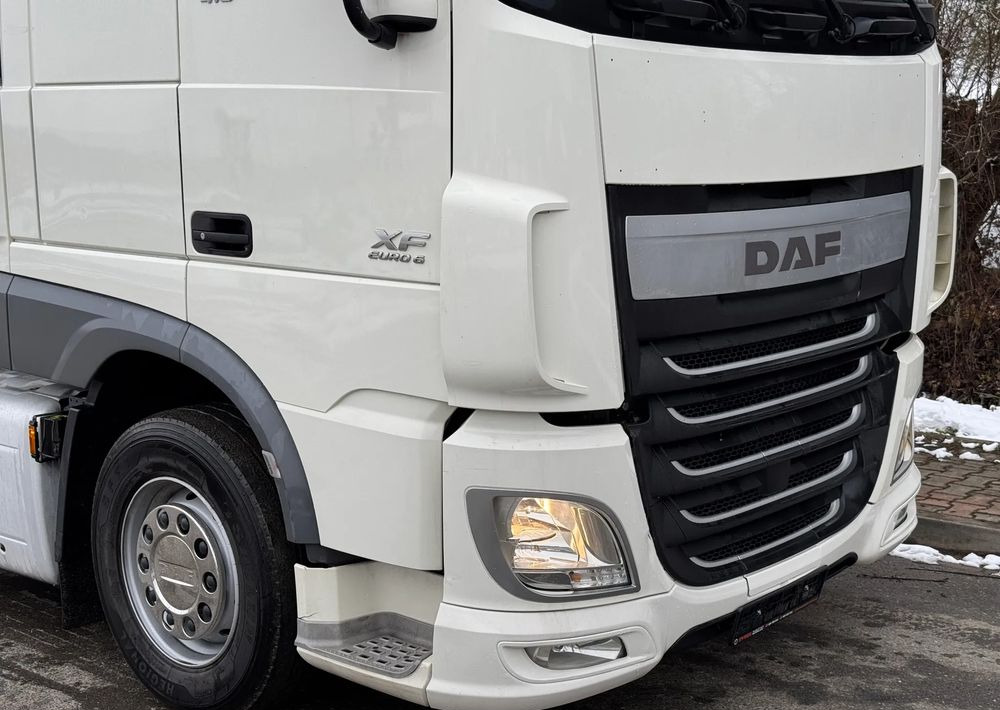 DAF * Zestaw * DAF 106 Euro 6 + Naczepa Krone * Bardzo Dobry Stan - Cabeza tractora, Semirremolque lona: foto 3 DAF * Zestaw * DAF 106 Euro 6 + Naczepa Krone * Bardzo Dobry Stan - Cabeza tractora, Semirremolque lona: foto 3