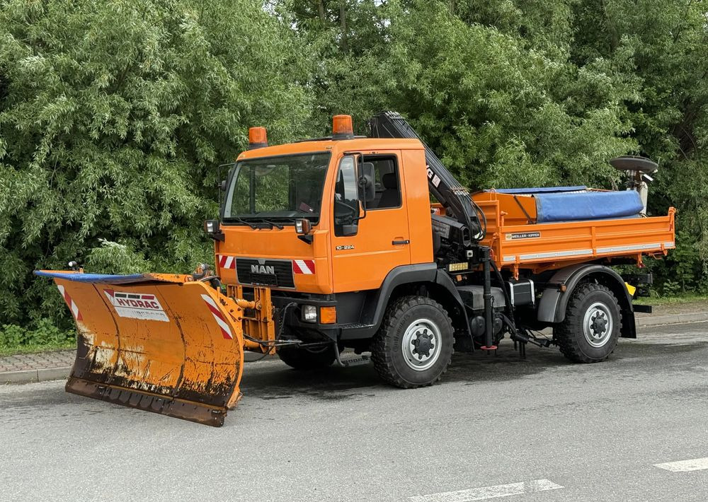MAN * MAN LE 10.220 *Kiper Wywrotka * 4x4 * Pług Piaskarka * Zimowe Utrzymanie * Sprowadzony * HDS MKG * - Volquete camión: foto 2 MAN * MAN LE 10.220 *Kiper Wywrotka * 4x4 * Pług Piaskarka * Zimowe Utrzymanie * Sprowadzony * HDS MKG * - Volquete camión: foto 2