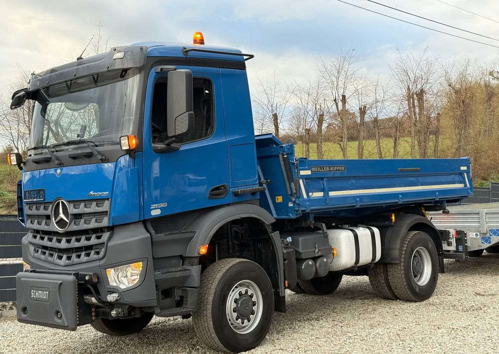 Mercedes-Benz * Arocs * 4X4 * JAK NOWY * Wywrotka Kiper Meiller+ Przyczepa * Zestaw Sprowadzony * 80.700 km Oryginalnie * Mercedes - Volquete camión: foto 3 Mercedes-Benz * Arocs * 4X4 * JAK NOWY * Wywrotka Kiper Meiller+ Przyczepa * Zestaw Sprowadzony * 80.700 km Oryginalnie * Mercedes - Volquete camión: foto 3