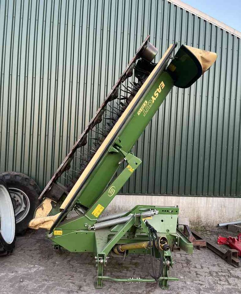 Krone EasyCut R320CV schijvenmaaier weidebouwmachines - Segadora: foto 2 Krone EasyCut R320CV schijvenmaaier weidebouwmachines - Segadora: foto 2