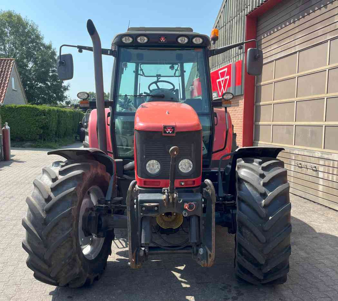 Massey Ferguson 6455 Tier-3 Dyna-6 Tractoren - Tractor: foto 4 Massey Ferguson 6455 Tier-3 Dyna-6 Tractoren - Tractor: foto 4