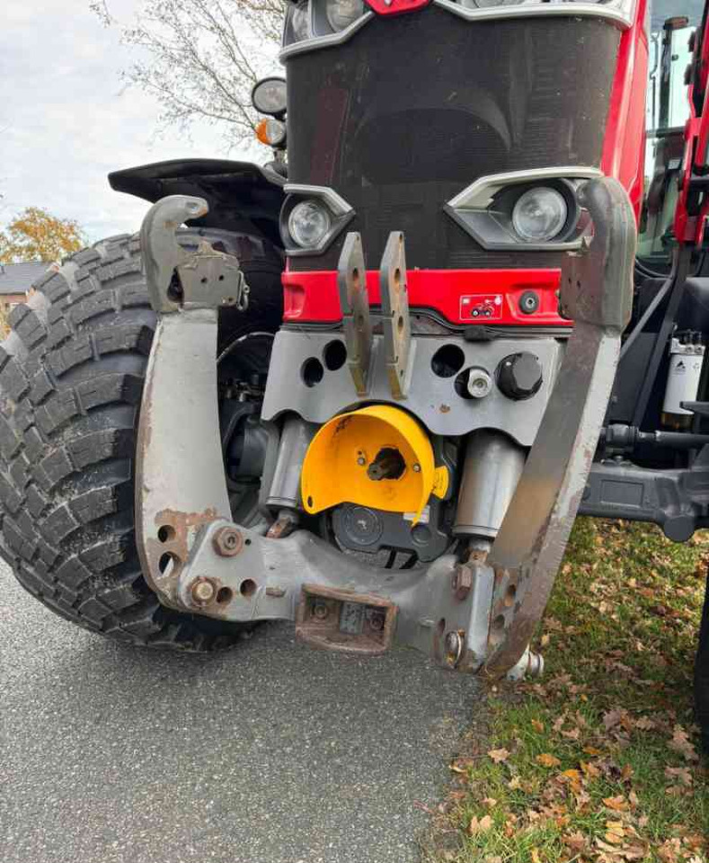 Massey Ferguson 7716 Dyna-6 Essential Tractoren - Tractor: foto 5 Massey Ferguson 7716 Dyna-6 Essential Tractoren - Tractor: foto 5