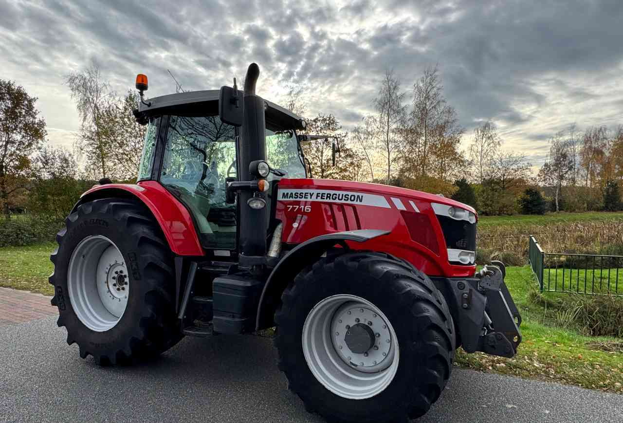 Massey Ferguson 7716 Dyna-6 Essential *Verkocht/sold* - Tractor: foto 2 Massey Ferguson 7716 Dyna-6 Essential *Verkocht/sold* - Tractor: foto 2