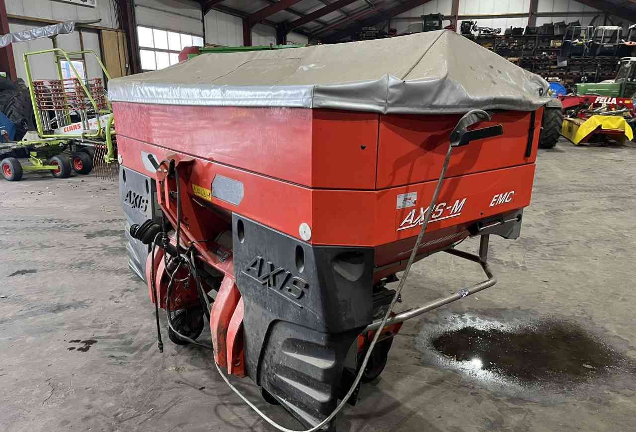 Rauch Axis-M 30.1 EMC V8 GPS Kunstmeststrooier mestverwerking - Esparcidor de fertilizantes: foto 2 Rauch Axis-M 30.1 EMC V8 GPS Kunstmeststrooier mestverwerking - Esparcidor de fertilizantes: foto 2