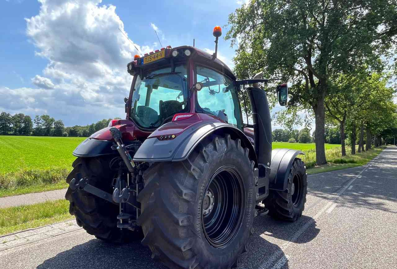 Valtra T234 Direct Tractoren - Tractor: foto 3 Valtra T234 Direct Tractoren - Tractor: foto 3