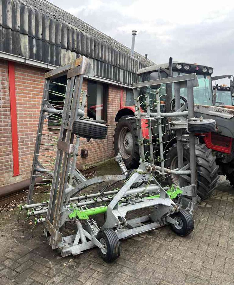 Zocon Greenkeeper 6 meter wiedeg weidebouwmachines - Grada de púas: foto 2 Zocon Greenkeeper 6 meter wiedeg weidebouwmachines - Grada de púas: foto 2