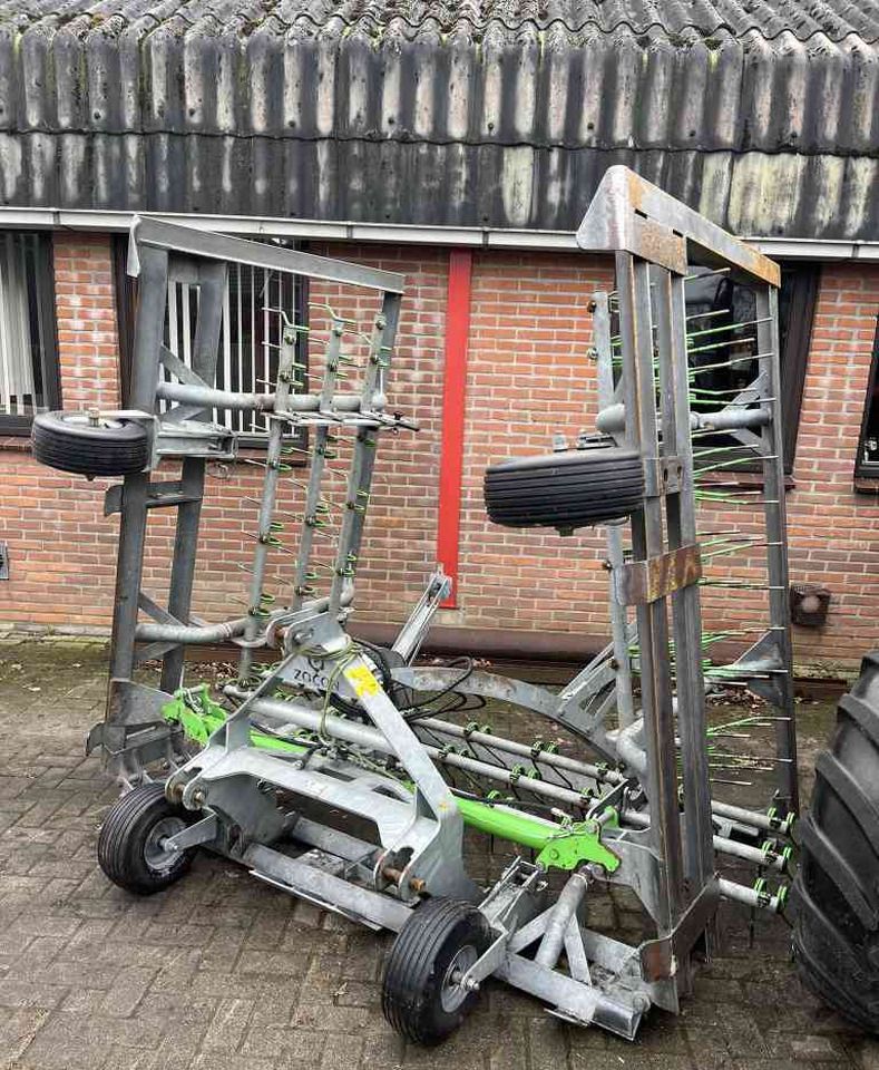 Zocon Greenkeeper 6 meter wiedeg weidebouwmachines - Grada de púas: foto 1 Zocon Greenkeeper 6 meter wiedeg weidebouwmachines - Grada de púas: foto 1
