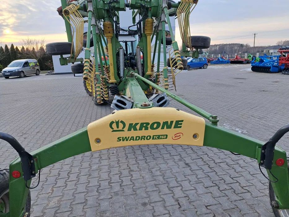 Krone SWADRO TC 760 Plus - Henificadora: foto 2 Krone SWADRO TC 760 Plus - Henificadora: foto 2