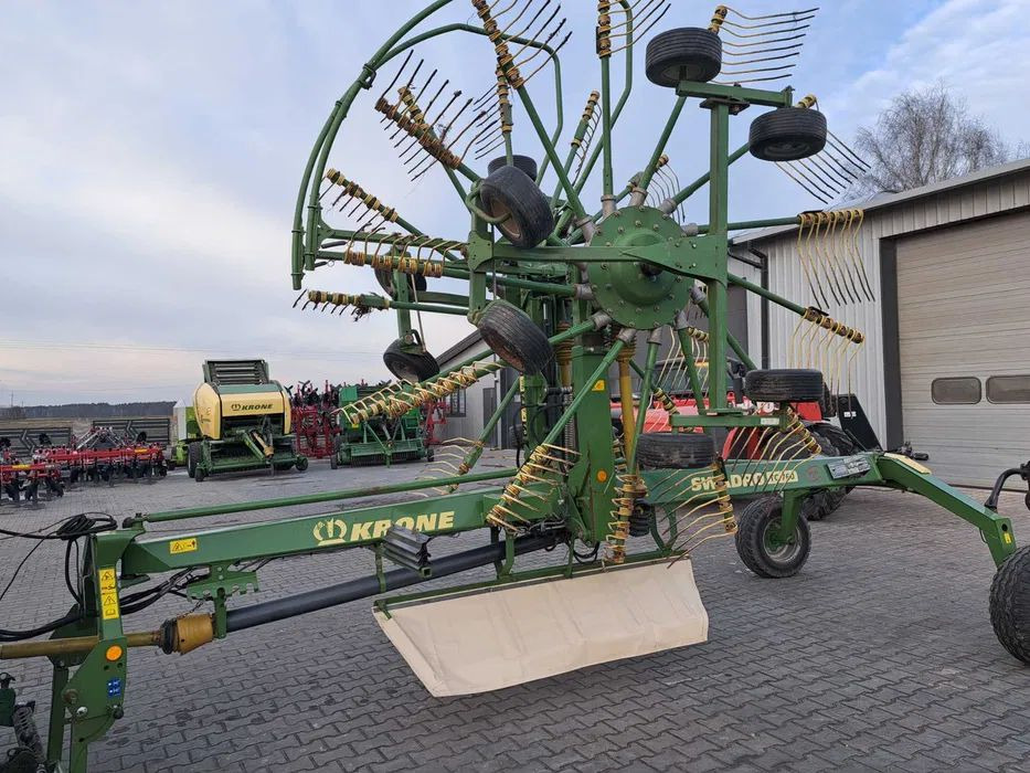 Krone SWADRO TC 760 Plus - Henificadora: foto 1 Krone SWADRO TC 760 Plus - Henificadora: foto 1