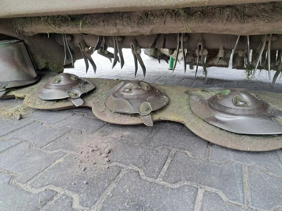 Mchale F3100 R3100 PRO GLIDE zestaw kosiarek - Segadora: foto 4 Mchale F3100 R3100 PRO GLIDE zestaw kosiarek - Segadora: foto 4