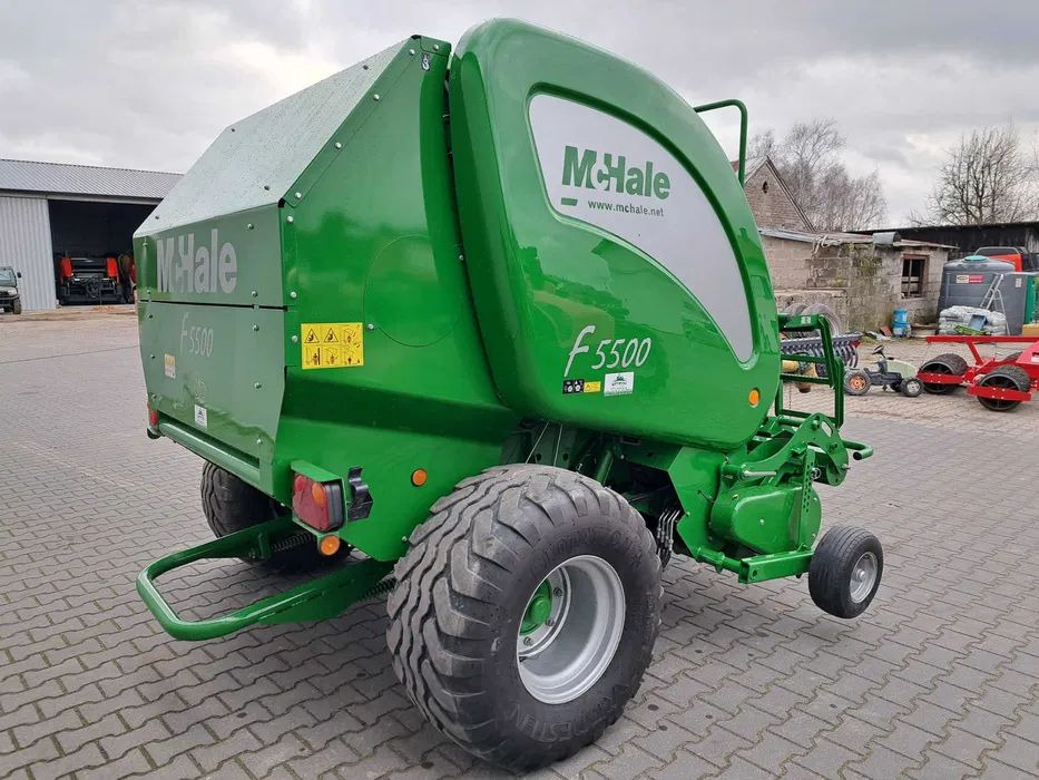 Mchale F5500 - Rotoempacadora: foto 5 Mchale F5500 - Rotoempacadora: foto 5