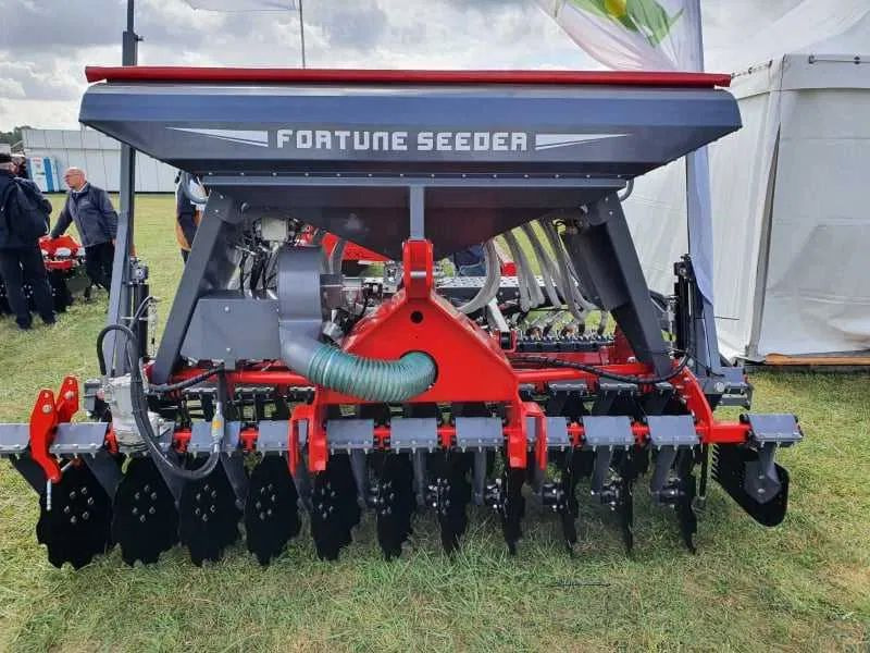 Siewnik pneumatyczny FORTUNE SEEDER 3m AMJ AGRO , BRASTAL - Sembradora: foto 1 Siewnik pneumatyczny FORTUNE SEEDER 3m AMJ AGRO , BRASTAL - Sembradora: foto 1