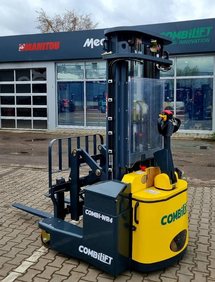 Aisle-Master WR4 - BRAND NEW - Carretilla de 4 vías: foto 2 Aisle-Master WR4 - BRAND NEW - Carretilla de 4 vías: foto 2