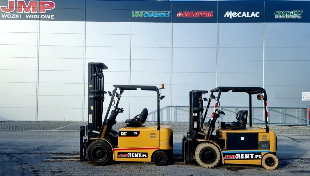 CAT EP 30 K PAC BATTERY YOM2021 - Carretilla elevadora eléctrica: foto 5 CAT EP 30 K PAC BATTERY YOM2021 - Carretilla elevadora eléctrica: foto 5