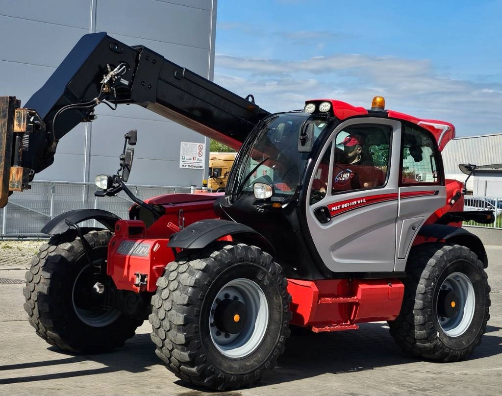Manipulador telescópico Manitou MLT 961 145 V + L JD ST4 S1 ELITE: foto 10