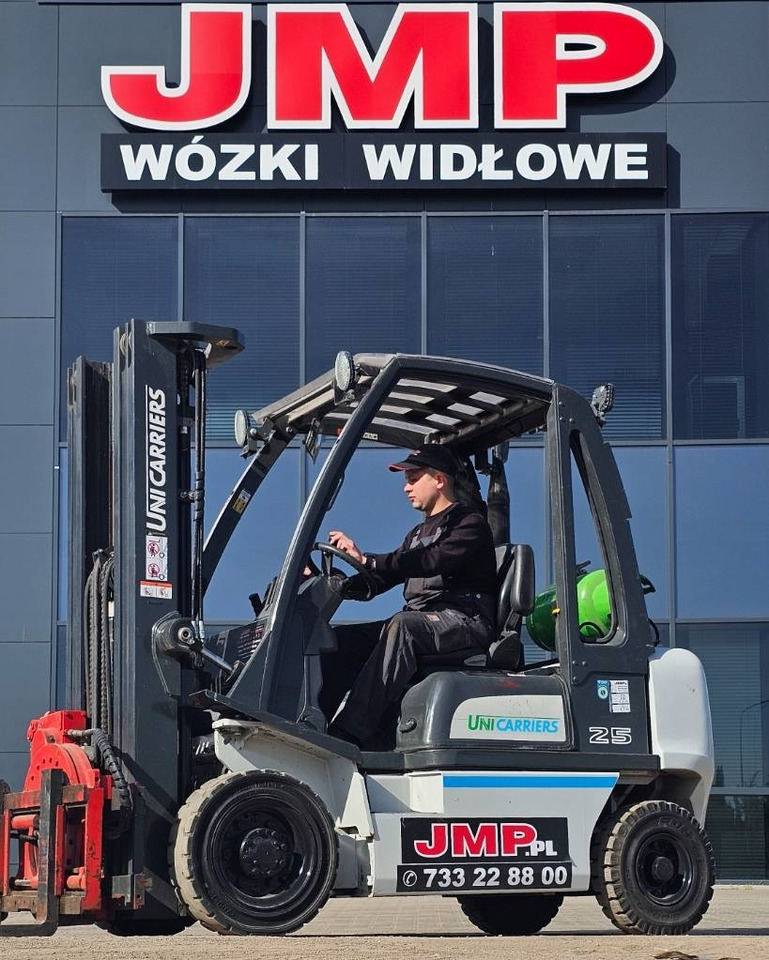 UniCarriers U1D2A25LQ DX25 LPG - Carretilla elevadora de gas: foto 3 UniCarriers U1D2A25LQ DX25 LPG - Carretilla elevadora de gas: foto 3