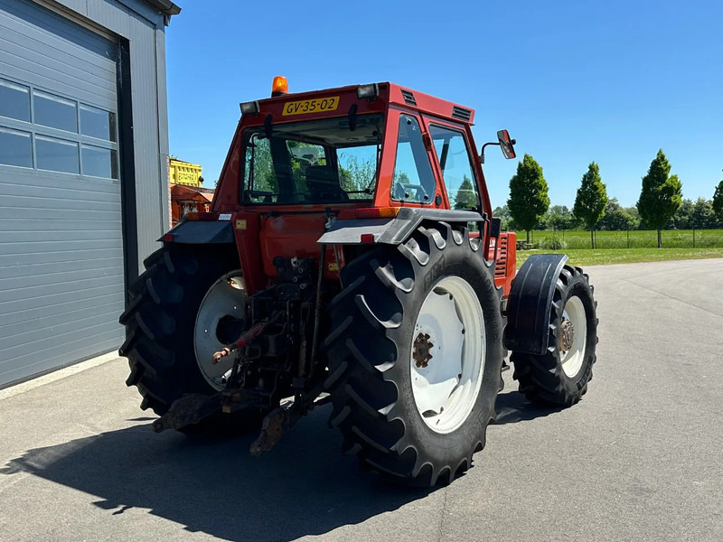 Fiat New Holland 110-90DT 110-90DT - Cabeza tractora: foto 3 Fiat New Holland 110-90DT 110-90DT - Cabeza tractora: foto 3