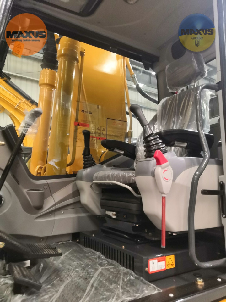 Maxus Гусеничний екскаватор модель M 130 - Excavadora de cadenas: foto 4 Maxus Гусеничний екскаватор модель M 130 - Excavadora de cadenas: foto 4