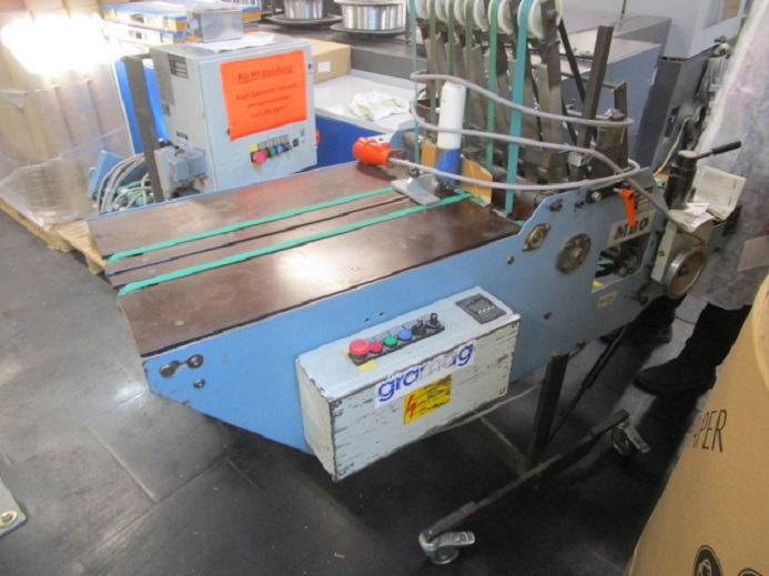 VERTIKALE STAPELAUSLAGE MBO SAP 46L - Plegadora de papel: foto 1 VERTIKALE STAPELAUSLAGE MBO SAP 46L - Plegadora de papel: foto 1