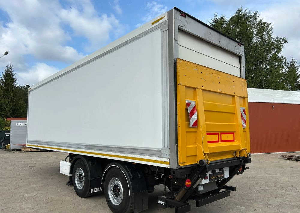 Leasing financiero de  Krone CARRIER VECTOR 1550 / 2 OSIE / 22 PALETY / OŚ SKRĘTNA / WINDA + ROLETA !! leasing Krone CARRIER VECTOR 1550 / 2 OSIE / 22 PALETY / OŚ SKRĘTNA / WINDA + ROLETA !!: foto 8