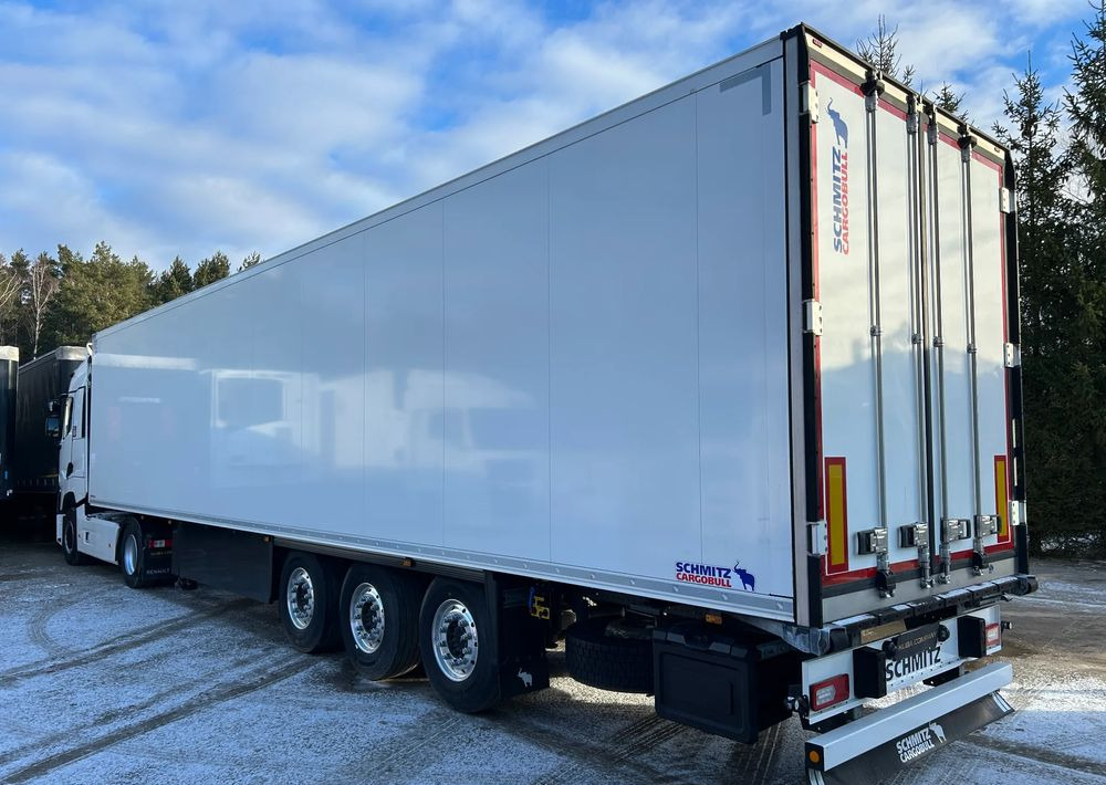 Schmitz Cargobull ORYGINALNE ALUFELGI ALCOA / BEZWYPADKOWA CHŁODNIA / GRUBA ŚCIANA 7 CM / 2 SZTUKI !! - Frigorífico semirremolque: foto 5 Schmitz Cargobull ORYGINALNE ALUFELGI ALCOA / BEZWYPADKOWA CHŁODNIA / GRUBA ŚCIANA 7 CM / 2 SZTUKI !! - Frigorífico semirremolque: foto 5
