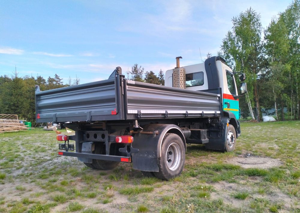 DAF LF 55.220 - Volquete camión: foto 4 DAF LF 55.220 - Volquete camión: foto 4