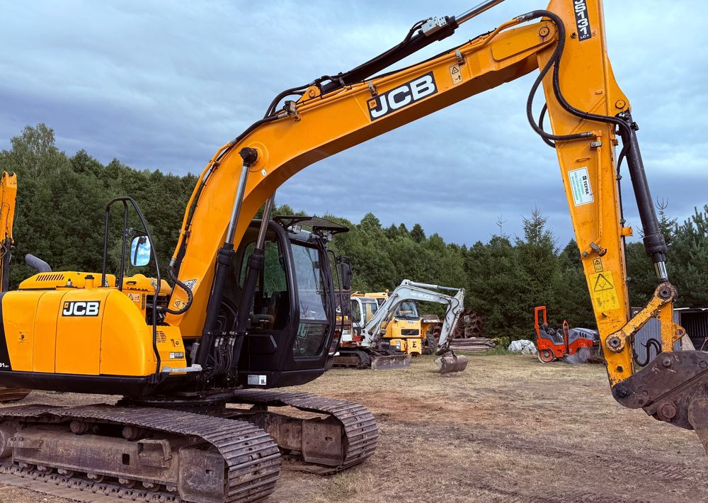 JCB JS 131 LC - Excavadora de cadenas: foto 2 JCB JS 131 LC - Excavadora de cadenas: foto 2