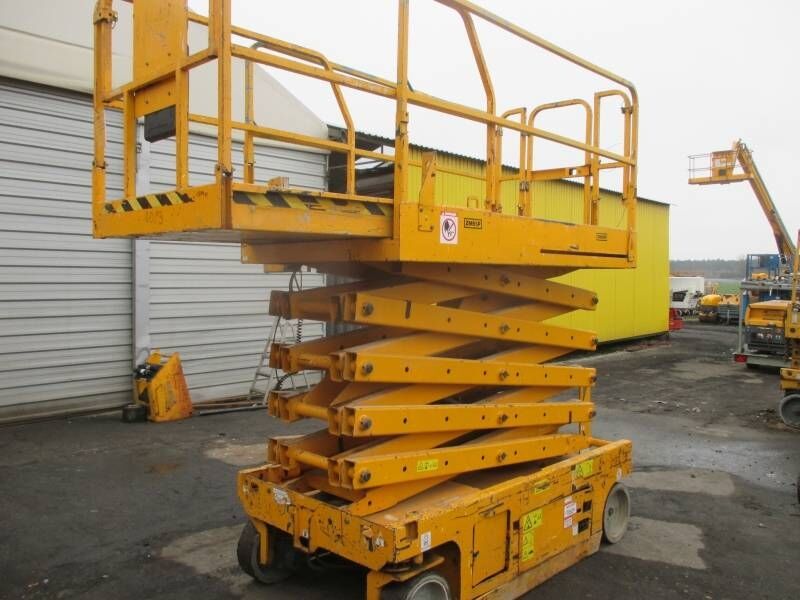 Genie GS 3246 - Plataforma de tijeras: foto 2 Genie GS 3246 - Plataforma de tijeras: foto 2